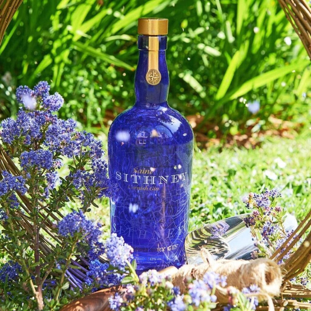 Saintsithney Dry Gin Flowers
